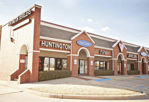 Huntington Fine Jewelers Gives Shoppers an Opportunity to Save Big (And Win Up to $100,000 in Cash) This Month Huntington Fine Jewelers Gives Shoppers an Opportunity to Save Big (And Win Up to $100,000 in Cash) This Month