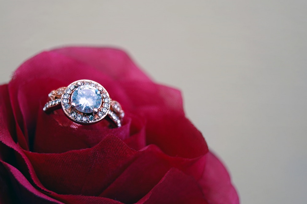 Things to Know Before Choosing a Diamond Shape for Your Engagement Ring Things to Know Before Choosing a Diamond Shape for Your Engagement Ring